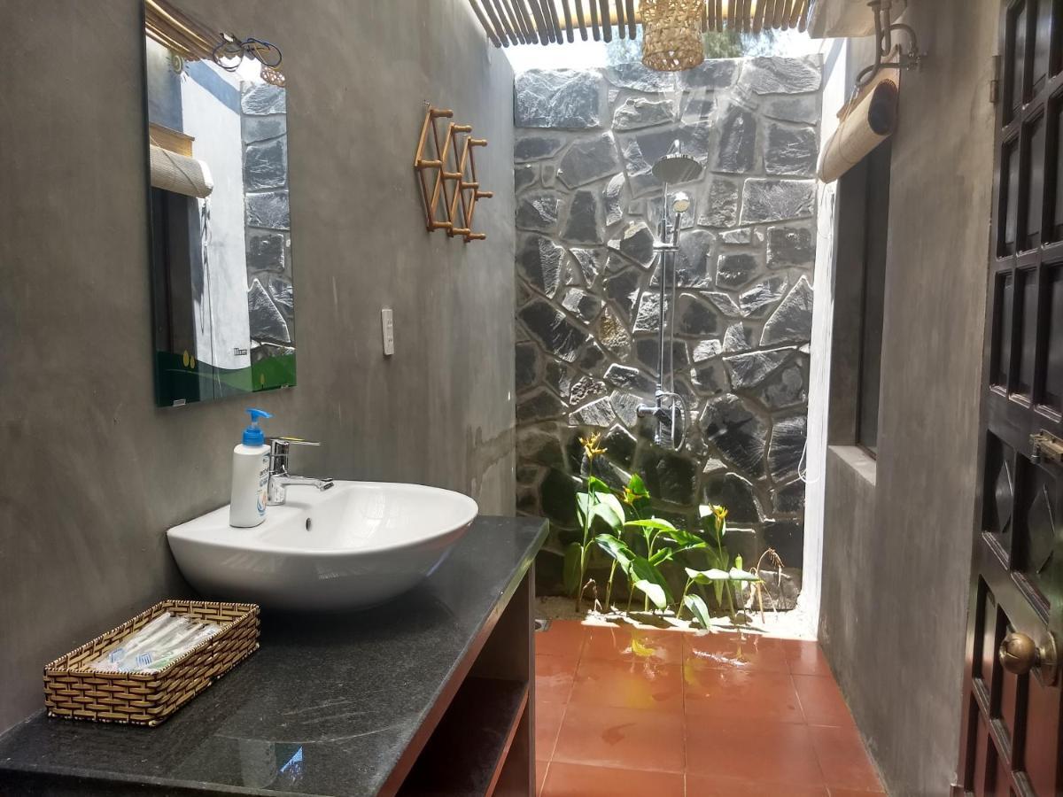 The Seaside Bungalow Hostel And Bar Hoi An Eksteriør bilde